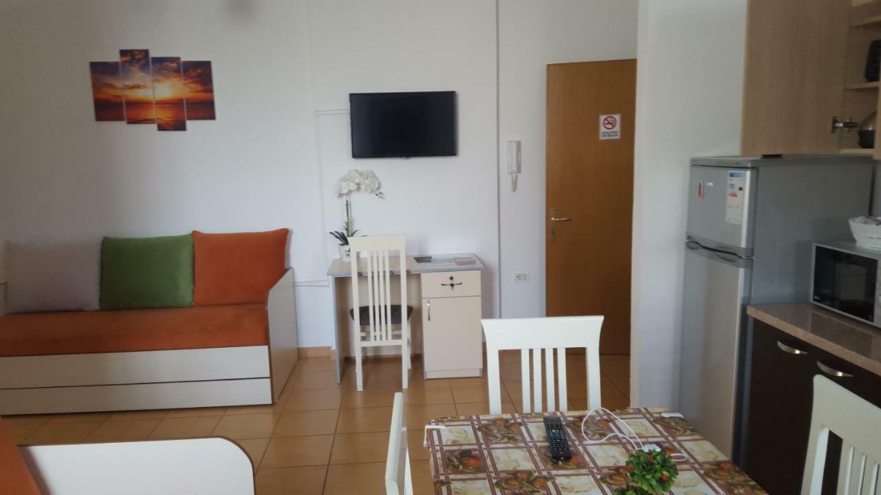 Sweet Living Apartment Shkodër Exterior foto